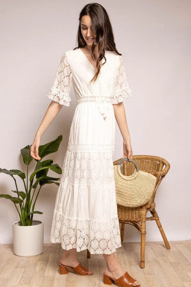 Robe blanche rustique bohème Ibiza Vibe