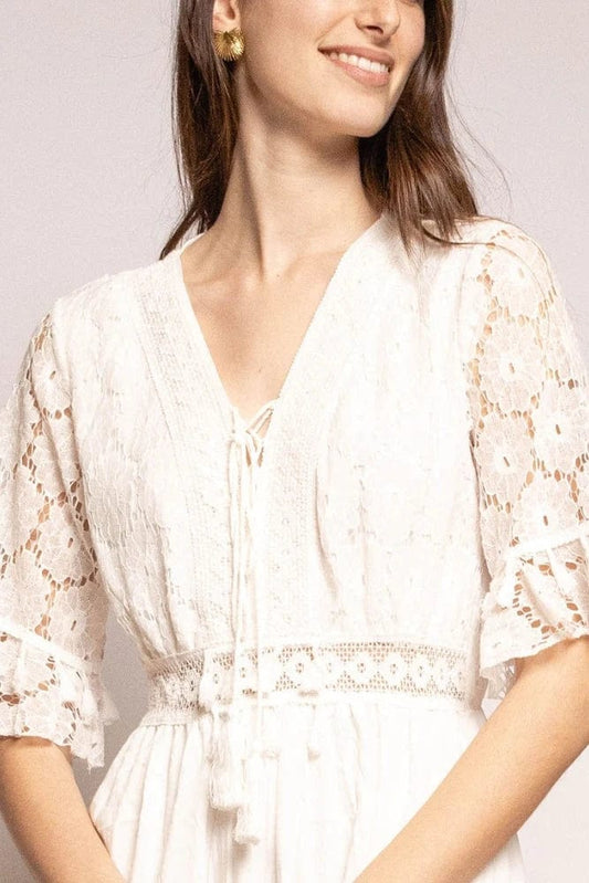 Robe blanche rustique bohème Ibiza Vibe
