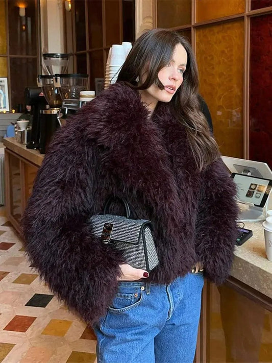 Manteau en fausse fourrure rouge bordeaux Ibiza Vibe