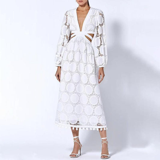 Robe bohème en dentelle blanche à manches longues Ibiza Vibe