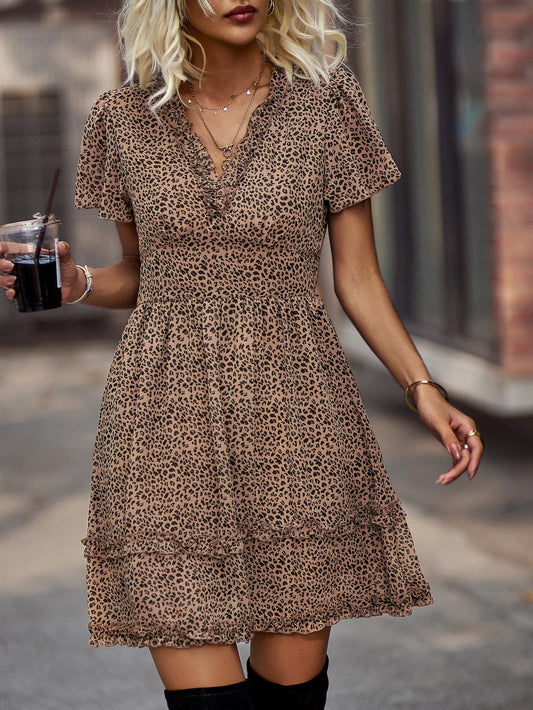 Robe bohème marron aérée avec imprimé Ibiza Vibe