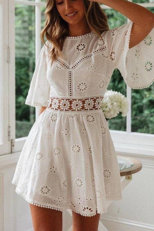 Robe courte blanche bohème Ibiza Vibe