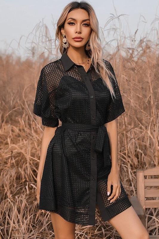 Robe courte noire en dentelle bohème Ibiza Vibe