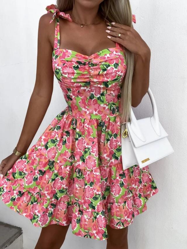 Robe courte rose fleurie style bohème Ibiza Vibe