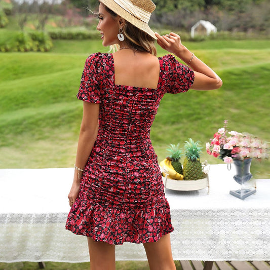 Robe courte rouge à fleurs style bohème Ibiza Vibe