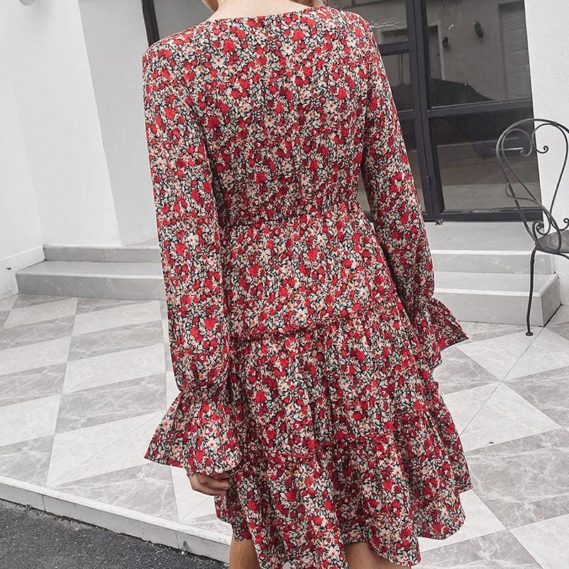 Robe courte rouge à imprimé floral et manches longues Ibiza Vibe