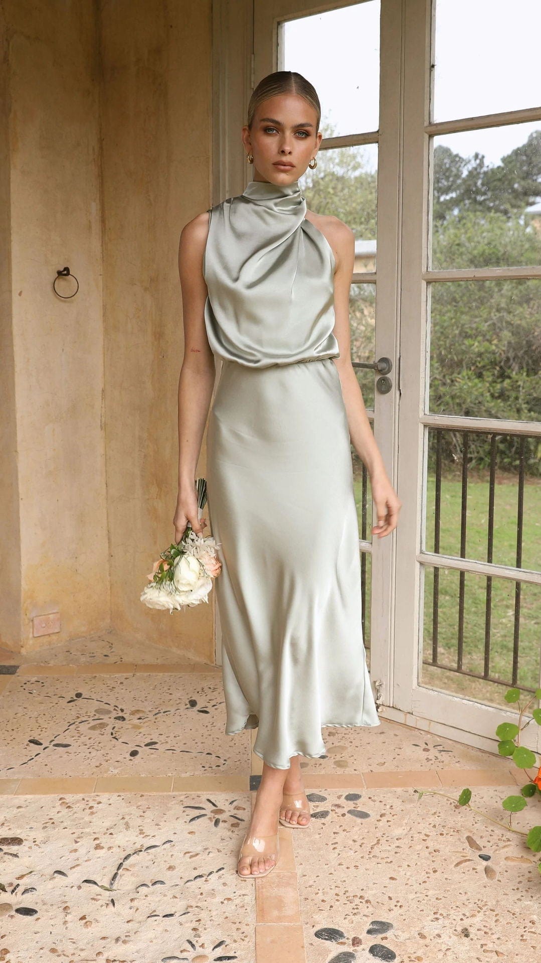 Robe de mariée élégante en satin Ibiza Vibe