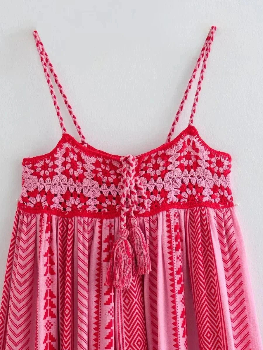 Robe longue à bretelles spaghetti en rose Ibiza Vibe