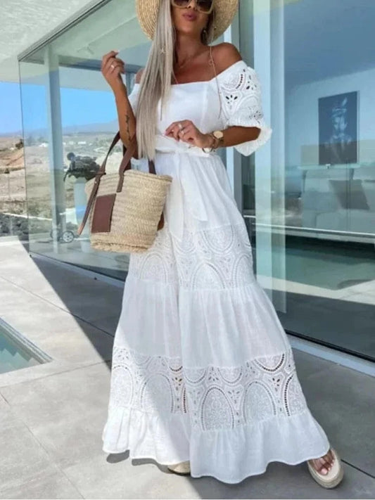 Robe longue blanche en dentelle style hippie bohème Ibiza Vibe