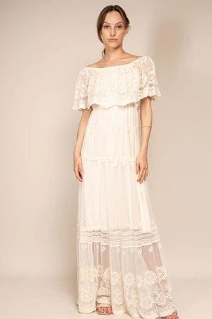 Robe longue en dentelle blanche à épaules dénudées Ibiza Vibe