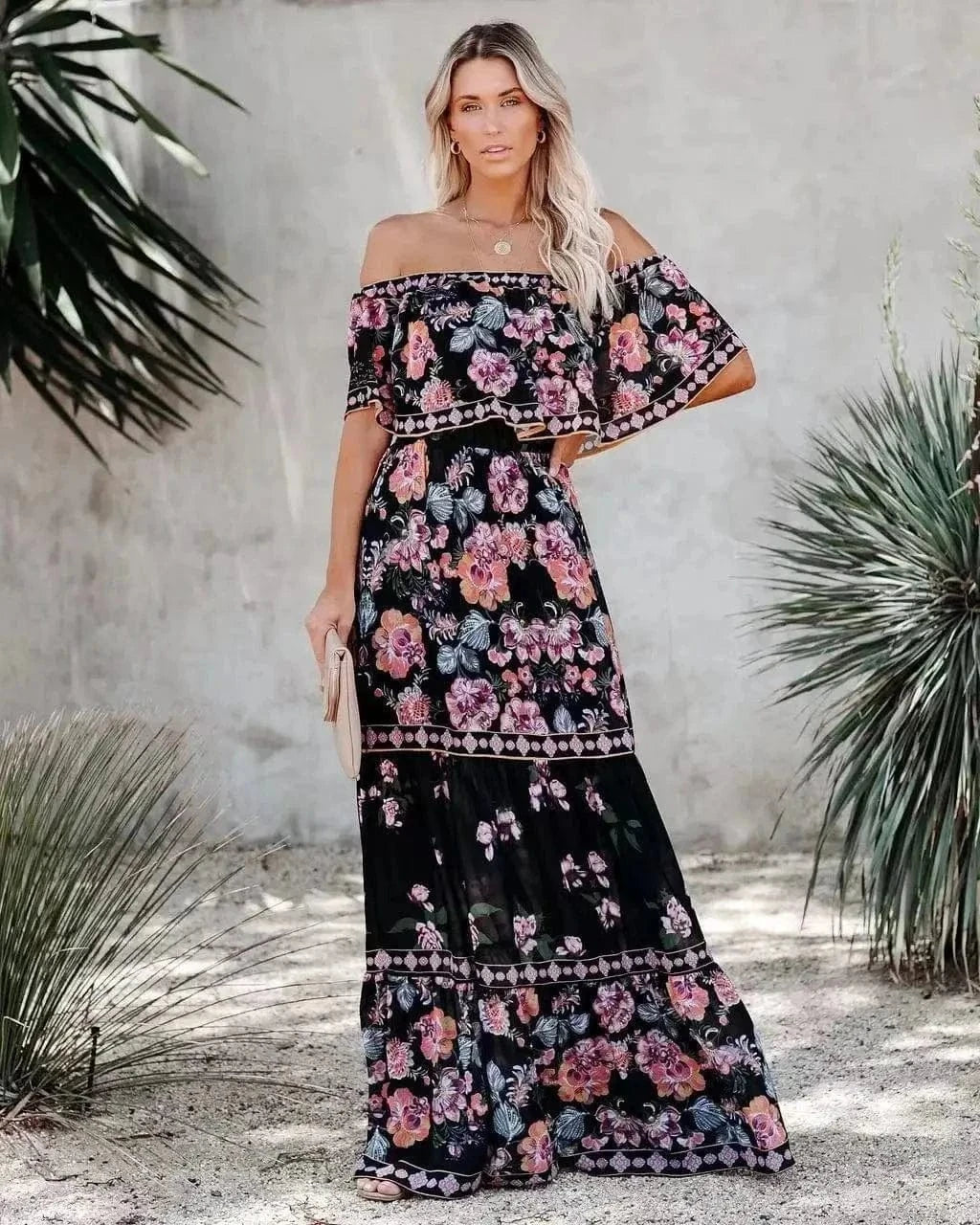 Robe longue noire à imprimé floral Ibiza Vibe