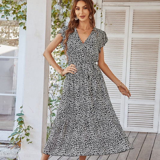 Robe mi-longue noire style bohème avec imprimé et col en V Ibiza Vibe
