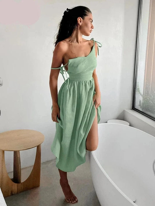 Robe midi en lin vert à bretelles spaghetti Ibiza Vibe